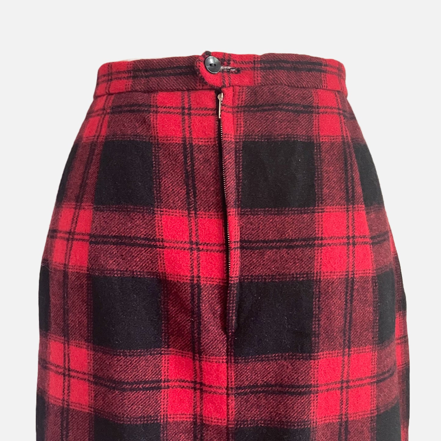 70s Red and Black Plaid Pencil Skirt